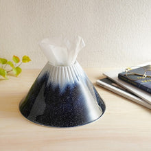 画像をギャラリービューアに読み込む, 雪景色藍富士 ティッシュディスペンサー(ティッシュケース)